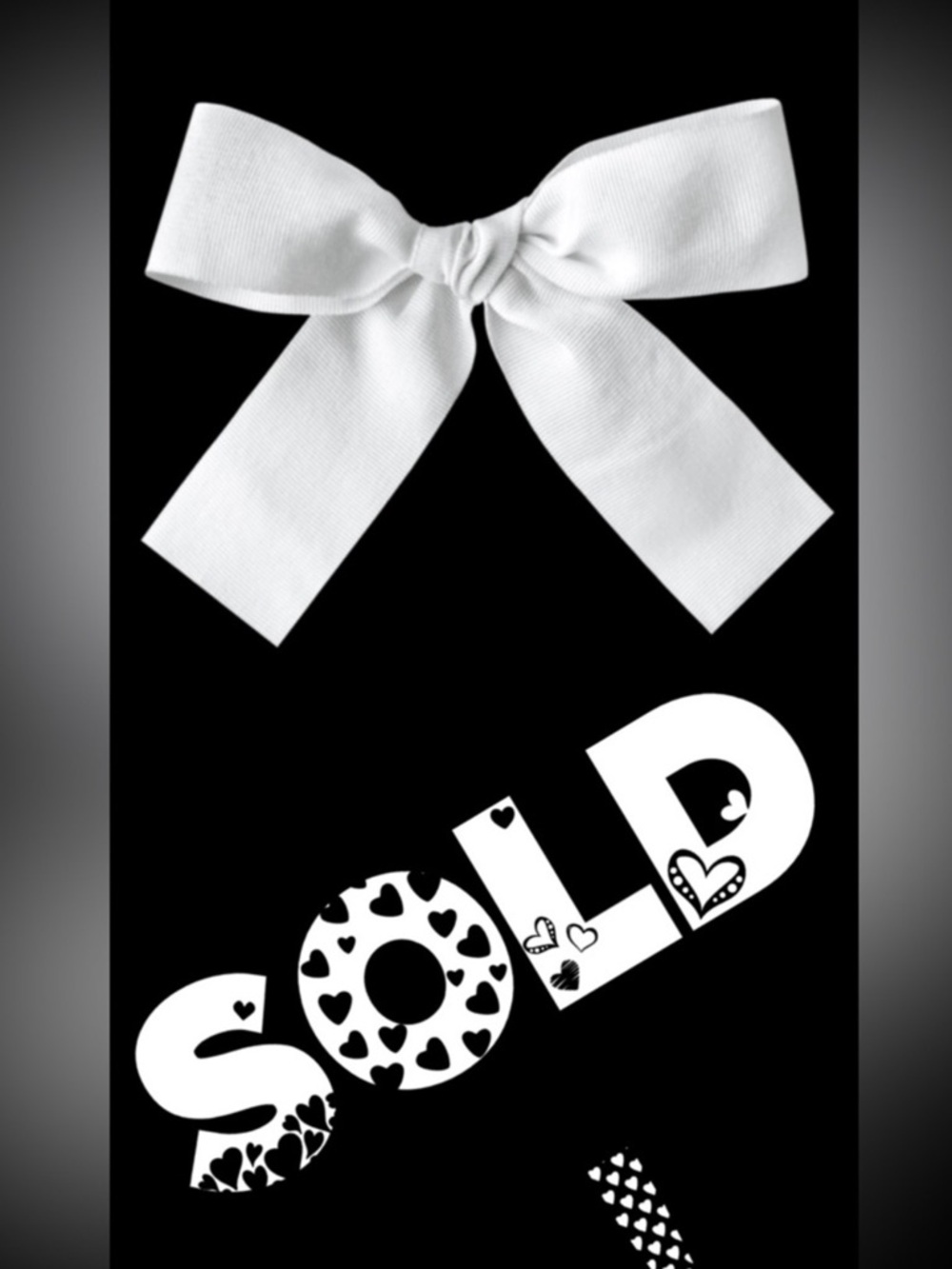 Custom Designed Creations Silver Heart Bracelet with Green Gemstone